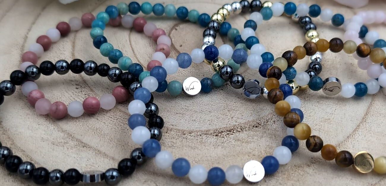 Op maat gemaakte edelstenen armbanden